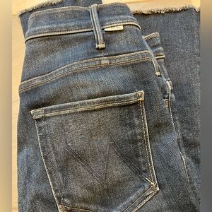 Mothers Jeans Hustler Ankle Fray